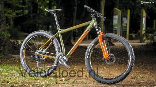 Carrera Vendetta specificaties